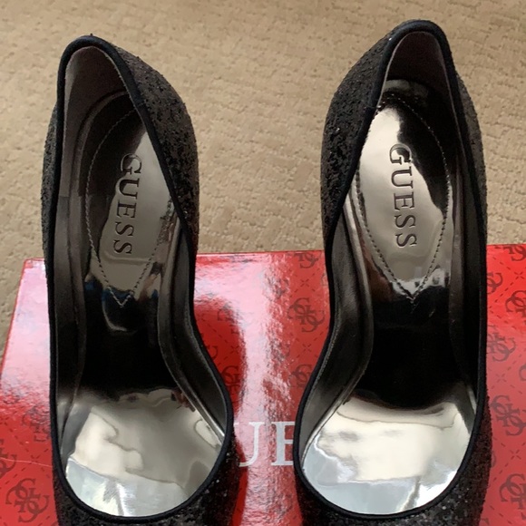 Guess Black Glitter Heels (Used Like New), Black Color, Size 6.5 - Picture 6 of 9